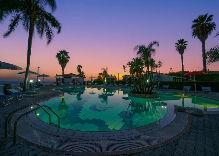 Rosy Hotel Residence